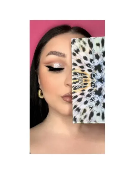 MUA METAMORPHOSIS 10 SHADE EYESHADOW PALETTE