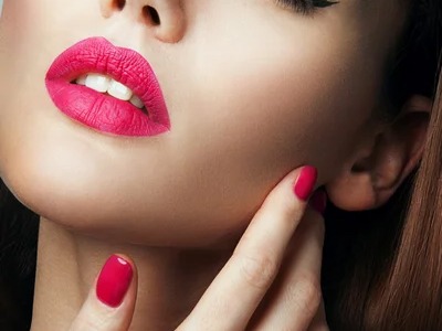 Τα Καλύτερα Κρεμώδη Ρουζ & Tints: Οι Top Αποχρώσεις για το Καλοκαίρι
